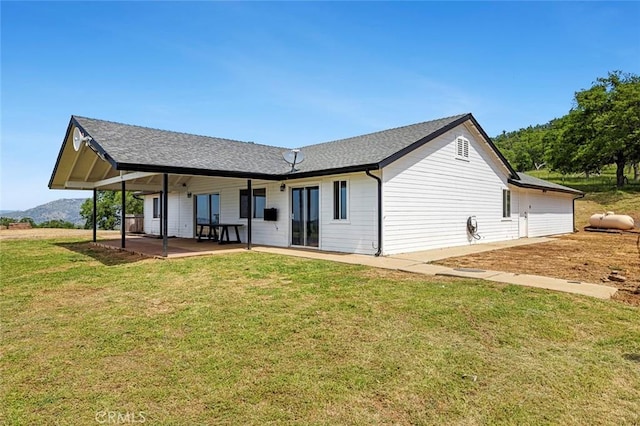 28383 Shady Oaks Rd, Clovis, CA 93619 - back of property with a yard and a patio