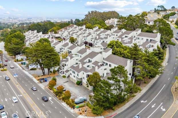 1 Appian Way Unit 710-6, San Francisco, CA 94080 - aerial perspective of suburban area