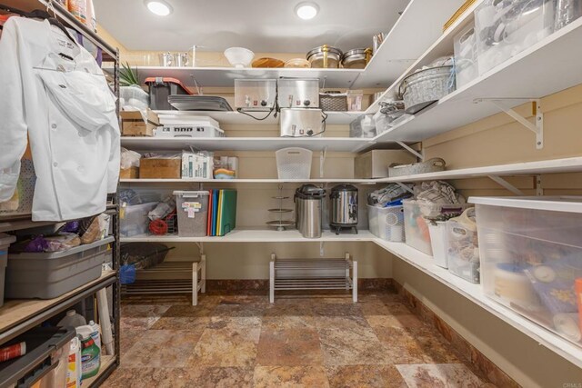22053 Highland St, Wildomar, CA 92595 - view of storage area