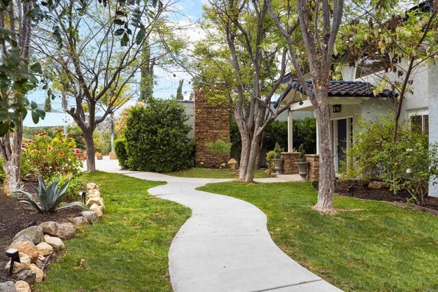 22053 Highland St, Wildomar, CA 92595 - view of community featuring a lawn