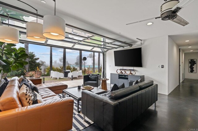 427 Hilmen Pl, Solana Beach, CA 92075 - photo 10
