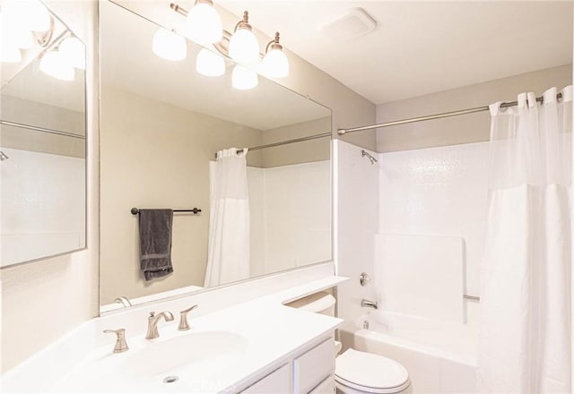 14292 Pinewood Dr, Hesperia, CA 92344 - bathroom with toilet, vanity, and shower / bath combination with curtain