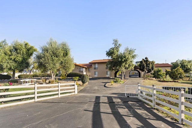 2409 Dehesa Rd, El Cajon, CA 92019 - exterior space featuring fence