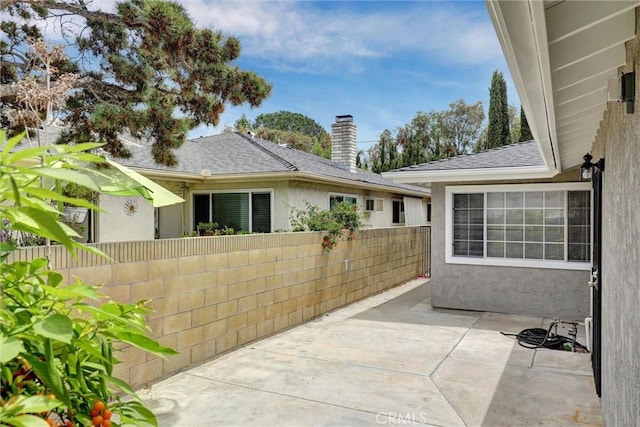 402 E Glendale Dr, Orange, CA 92865 - view of patio / terrace featuring fence
