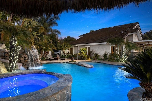 962 Chardonney Way, Escondido, CA 92029 - view of pool featuring a pool with connected hot tub