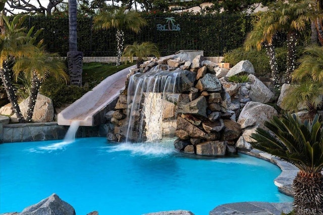 962 Chardonney Way, Escondido, CA 92029 - view of pool