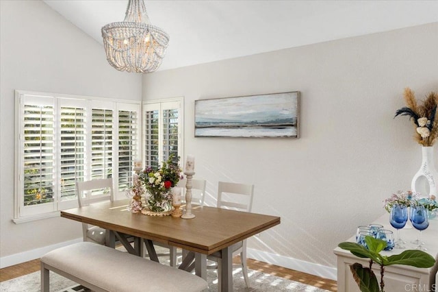 962 Chardonney Way, Escondido, CA 92029 - dining room with baseboards, a chandelier, healthy amount of natural light, and vaulted ceiling