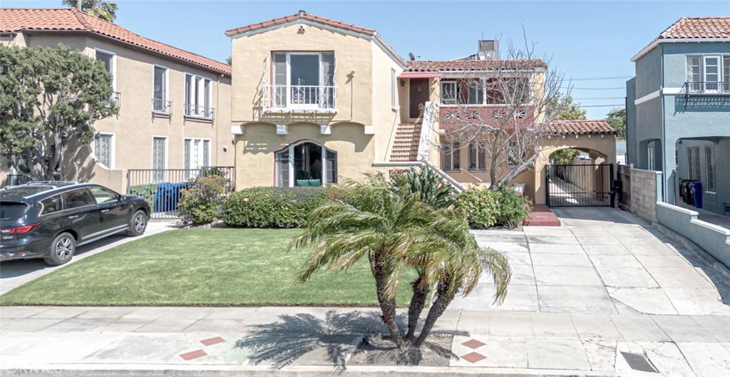 844 S Curson Ave, Los Angeles, CA 90036 - photo 1