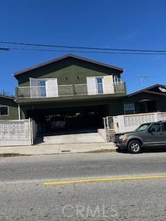 586 W 1st St, San Pedro, CA 90731 - view of front facade