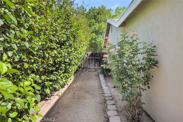 992 Redwood Ct, Corona, CA 92879 - photo 26