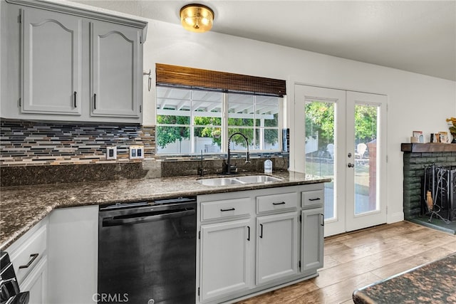 992 Redwood Ct, Corona, CA 92879 - photo 1