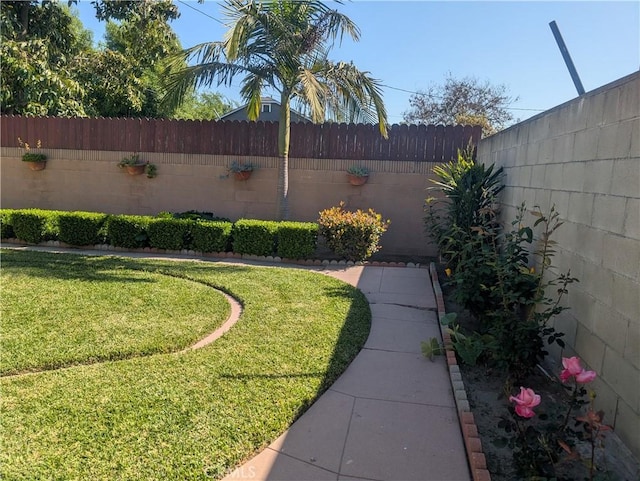 2912 Santa Ana St, South Gate, CA 90280 - view of yard with a fenced backyard