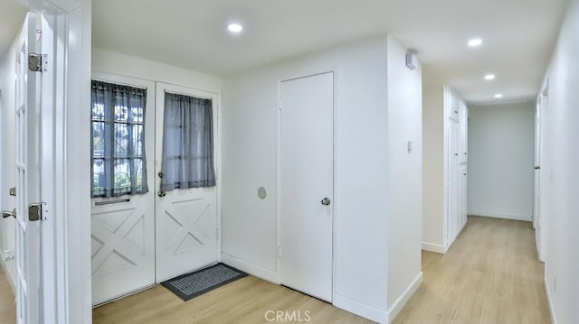 11864 Mayflower Cir, Fountain Valley, CA 92708 - photo 21