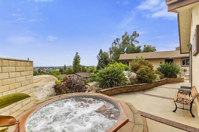 1170 Avocado Ave, Escondido, CA 92026 - view of patio featuring an in ground hot tub