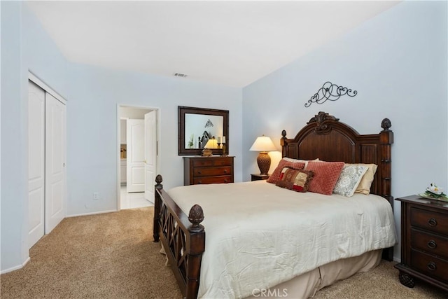 40310 Via Tonada, Murrieta, CA 92562 - bedroom featuring visible vents, carpet floors, ensuite bath, a closet, and baseboards