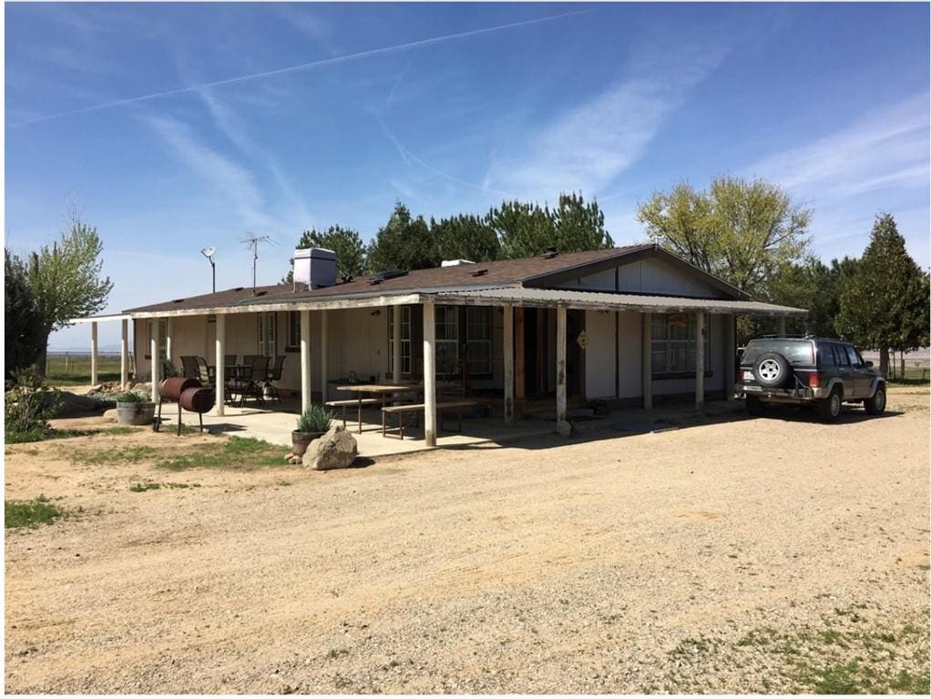 125 Castro Canyon Rd, Cuyama, CA 93254 - photo 2
