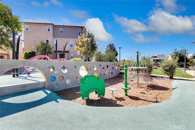 102 Pattern, Irvine, CA 92618 - view of playground