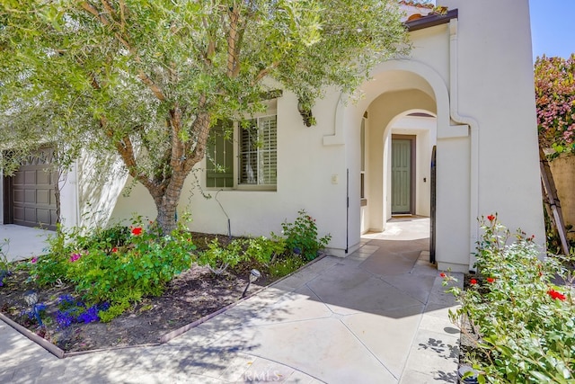 44 Water Lily Way, Coto De Caza, CA 92679 - entrance to property with stucco siding