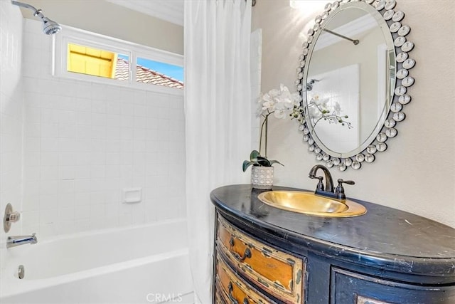 9 Gema, San Clemente, CA 92672 - full bath with shower / bathtub combination with curtain and vanity