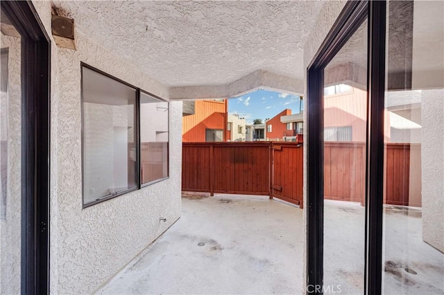 7211 Cozycroft Ave Unit 19, Winnetka, CA 91306 - view of patio / terrace