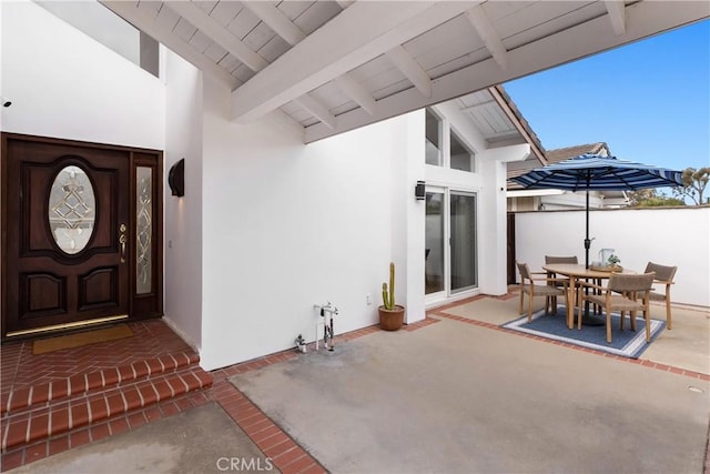exterior space featuring outdoor dining space