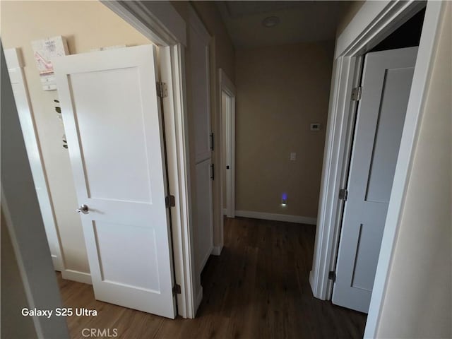 24236 Cahuilla Rd, Apple Valley, CA 92307 - hallway featuring wood finished floors and baseboards