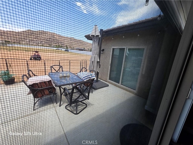 24236 Cahuilla Rd, Apple Valley, CA 92307 - view of patio with a balcony