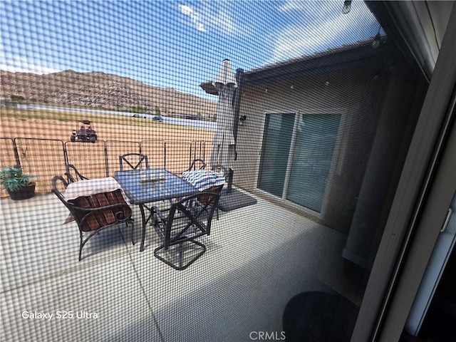 24236 Cahuilla Rd, Apple Valley, CA 92307 - view of patio with a balcony