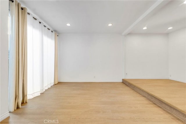 630 E Acacia Ave Unit 6, Glendale, CA 91205 - empty room with recessed lighting, baseboards, and light wood-type flooring