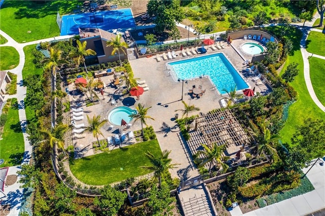 11 Northwind Ct Unit 41, Newport Beach, CA 92663 - aerial view of a pool