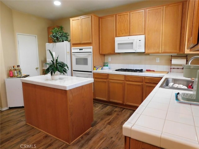 14131 Mare Ln, Victorville, CA 92394 - photo 6