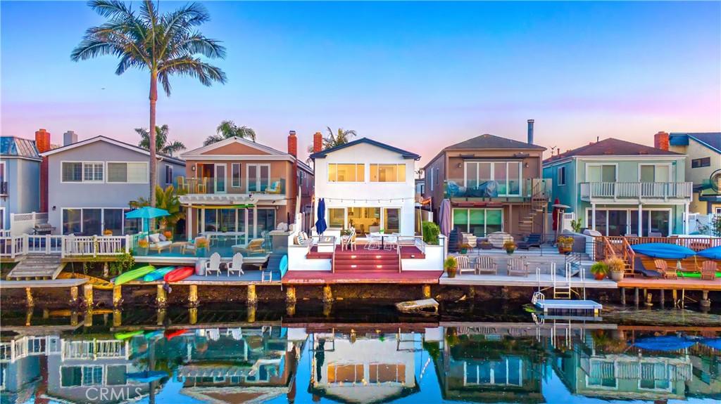 223 Canal St, Newport Beach, CA 92663 - view of back of property at dusk
