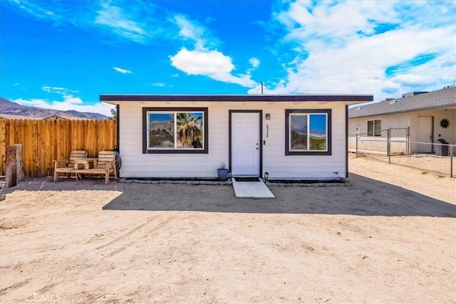 6558 Juniper Ave Unit 29, Palms, CA 92277 - view of outbuilding featuring a fenced backyard