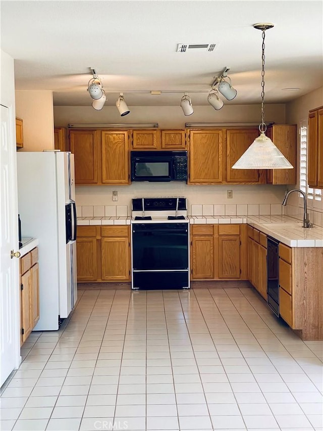 43222 Darby St, Lancaster, CA 93535 - photo 2