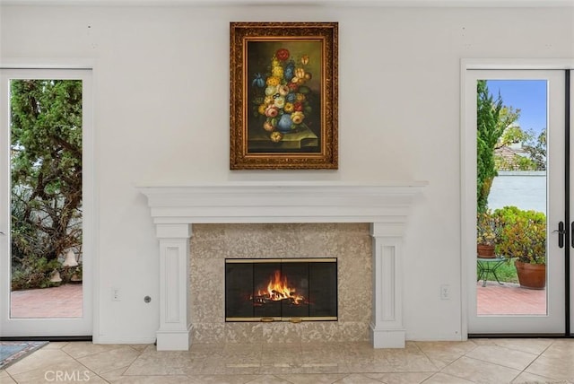 18 Corte Sevilla, San Clemente, CA 92673 - detailed view of a fireplace