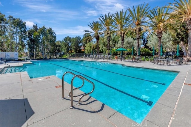 18 Corte Sevilla, San Clemente, CA 92673 - community pool featuring a patio area and fence