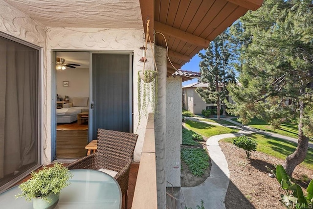 property entrance featuring stucco siding