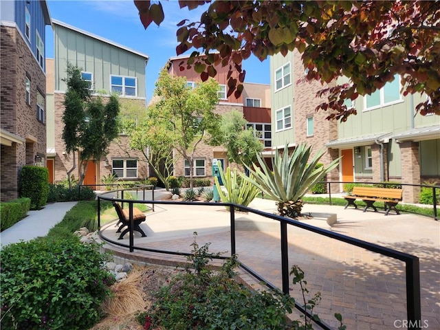 8823 Jacaranda Unit F, Montclair, CA 91763 - view of home's community