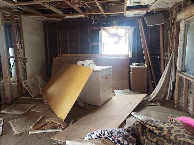 misc room featuring washer / clothes dryer