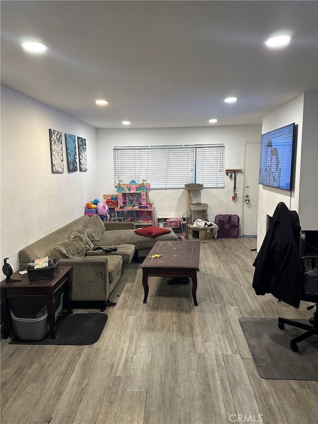 1800 E Heim Ave Unit 22, Orange, CA 92865 - living area with recessed lighting and wood finished floors