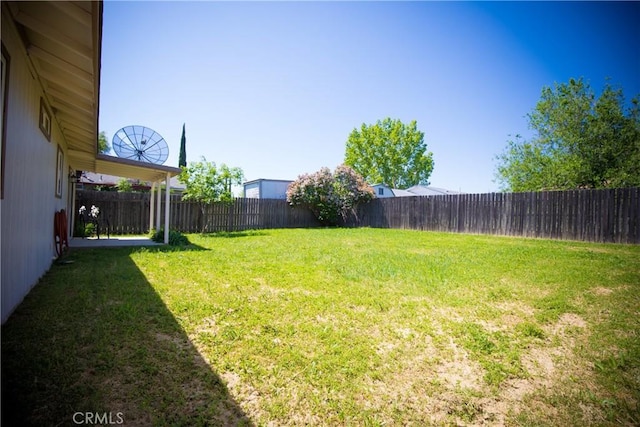 272 Rio Bravo Ct, Corning, CA 96021 - view of yard featuring a fenced backyard