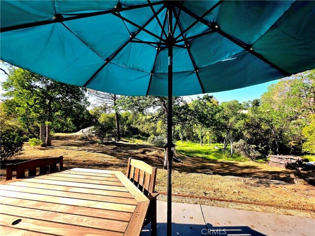 47180 Lookout Mountain Dr, Coarsegold, CA 93614 - view of patio with view of wooded area