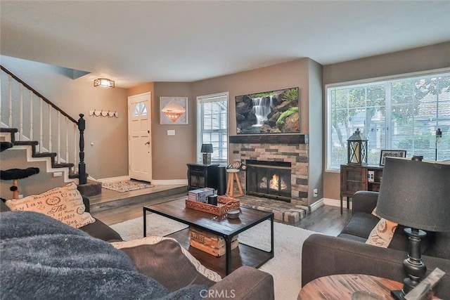 415 Jeremiah Dr Unit B, Simi Valley, CA 93065 - living room with baseboards, wood finished floors, and a wealth of natural light
