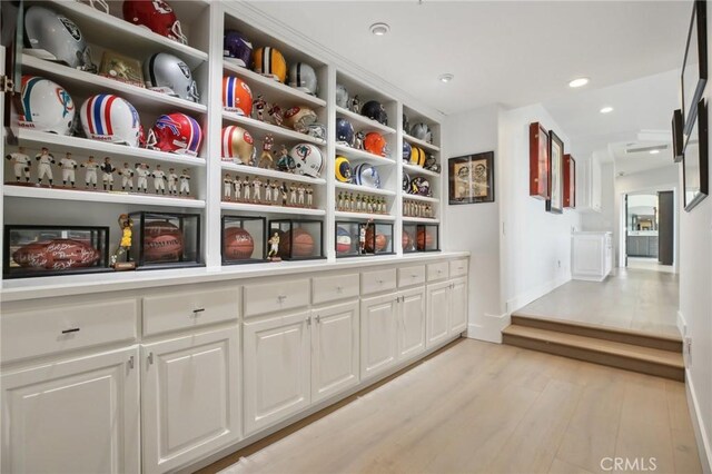 3 Via Pasa, San Clemente, CA 92673 - hall featuring light wood-style flooring and recessed lighting