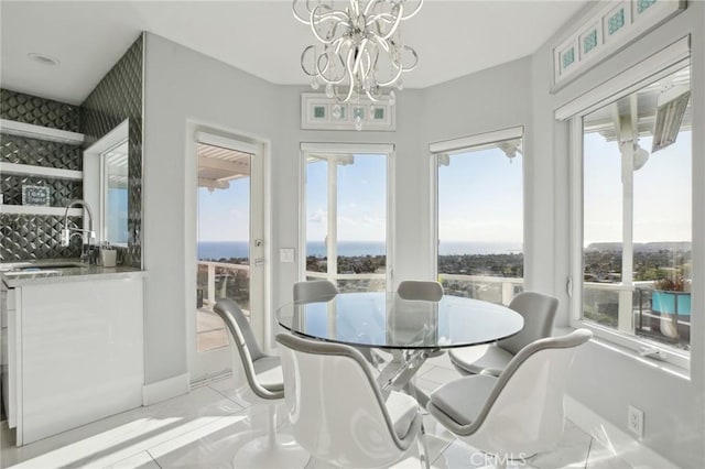 3 Via Pasa, San Clemente, CA 92673 - sunroom with a sink and a chandelier