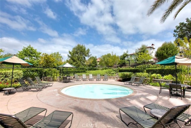 37 Rumford St, Ladera Ranch, CA 92694 - community pool featuring a patio and fence