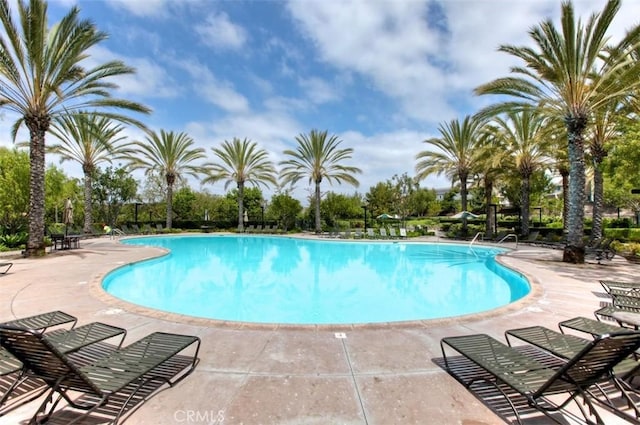 37 Rumford St, Ladera Ranch, CA 92694 - community pool with a patio