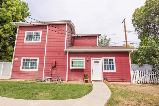 7744 Rhea Ave, Reseda, CA 91335 - view of front of home