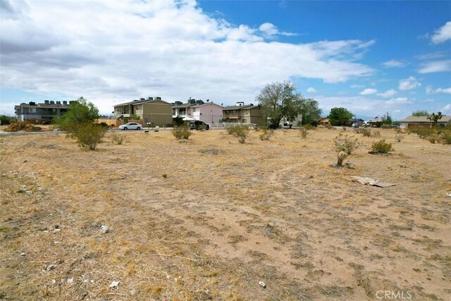 3 Aztec Ln, Adelanto, CA 92301