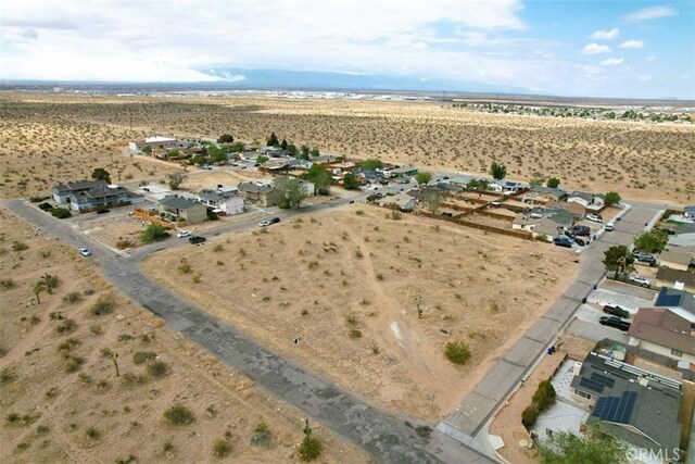 3 Aztec Ln, Adelanto, CA 92301